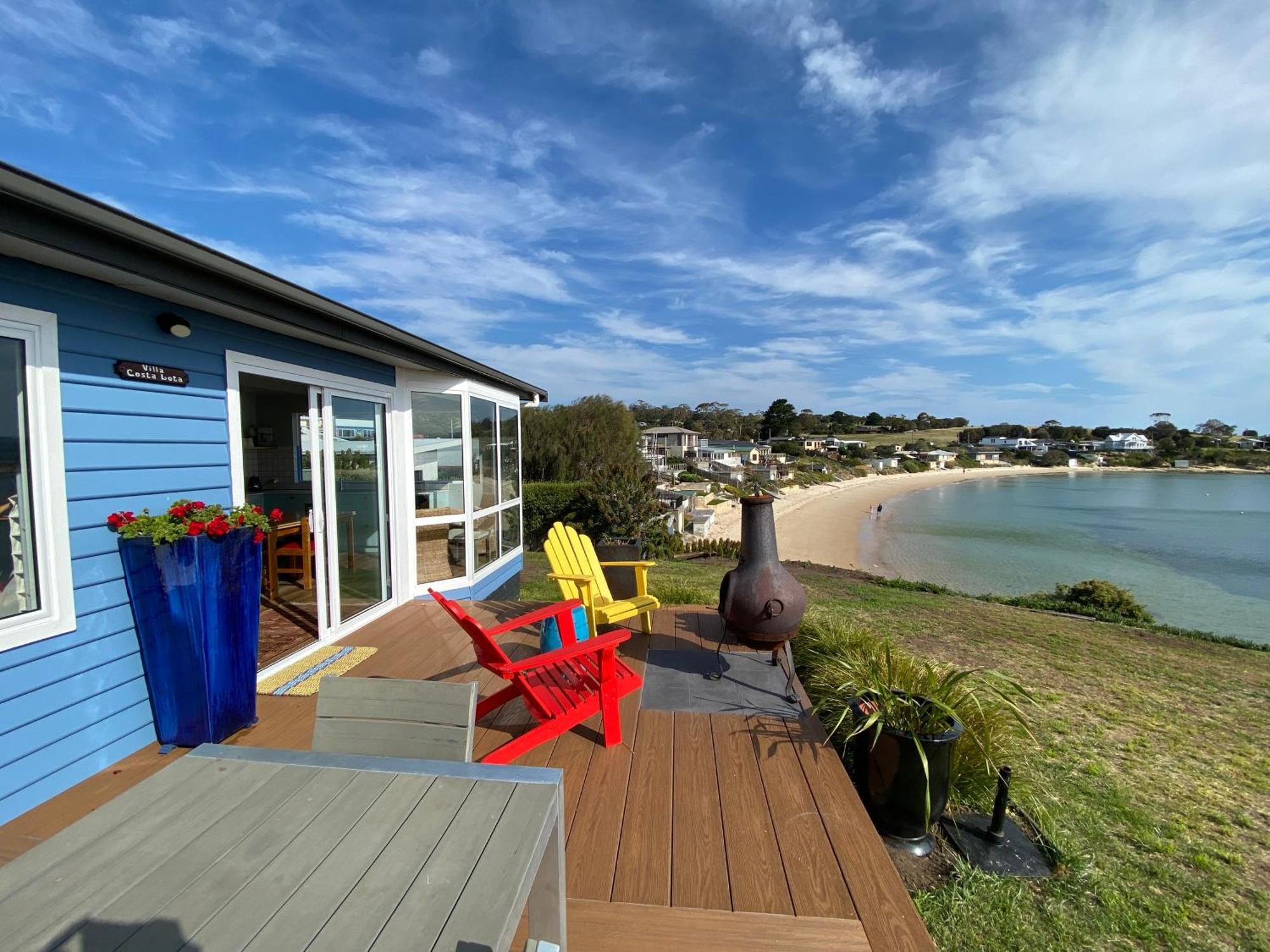 Beach Buoy Opossum Bay South Arm Экстерьер фото